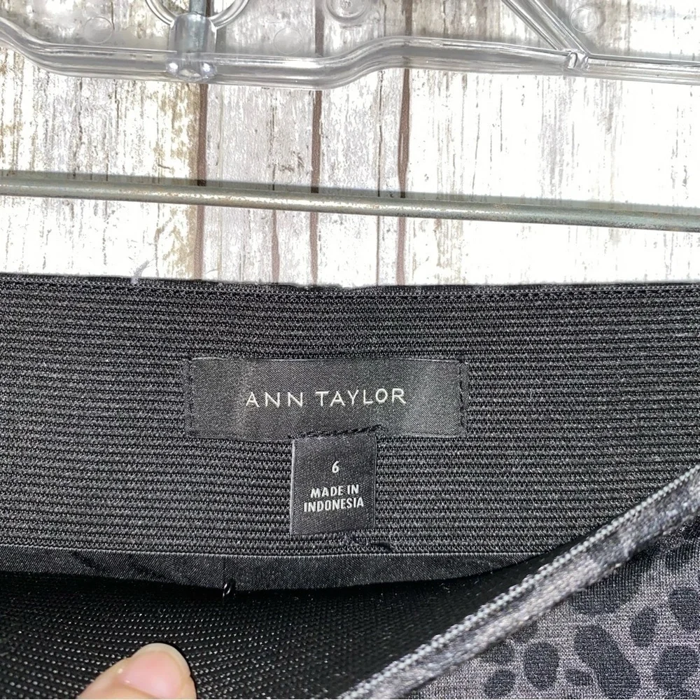 Ann Taylor Leopard Stretch High Rise Straight Leg Pants - Picture 5 of 5